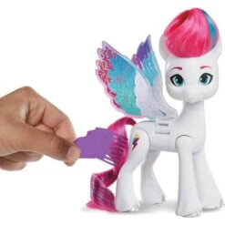 Hasbro - My Little Pony - Muñeca My Little Pony Con Alas Sorpresa Y Accesorios, 5.5 Pulgadas ㅤ -Infantiles Periféricos Tienda medias 1450